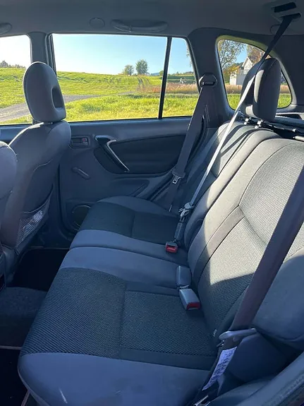 Toyota Rav4 2003 photo 3