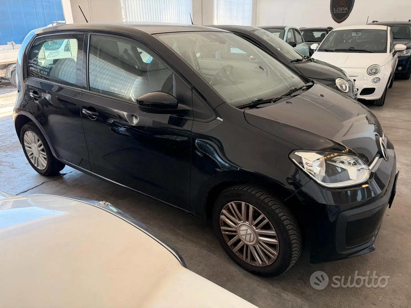 Volkswagen Up 2022 photo 3