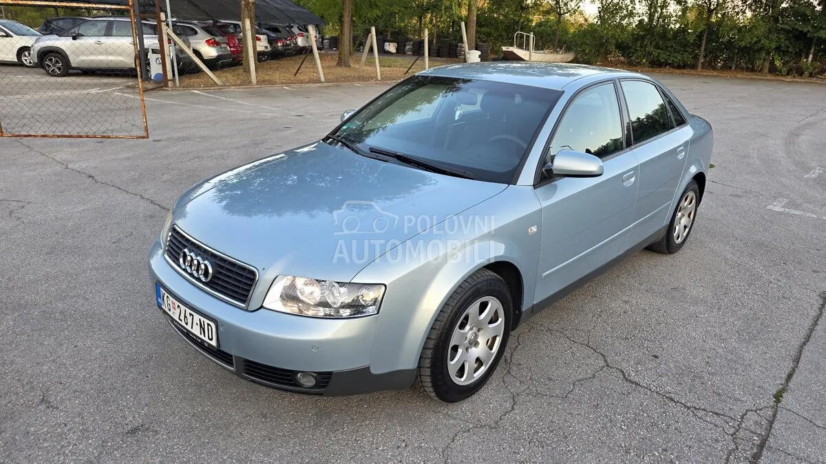 Audi A4 2003 photo 2