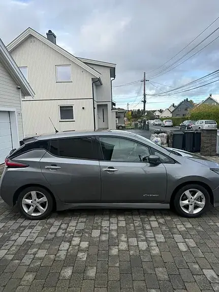 Nissan Leaf 2019 photo 4