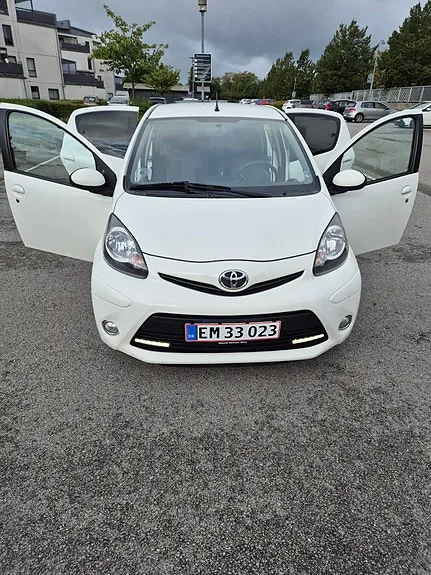 Toyota Aygo 2013 photo 4