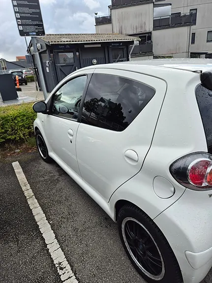 Toyota Aygo 2013 photo 5