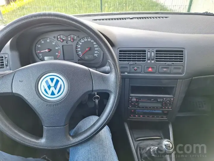 Volkswagen Bora 2002 photo 5