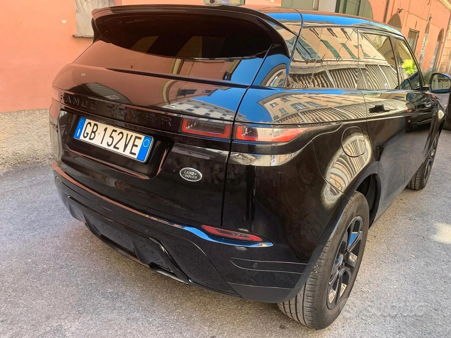 Land Rover Range Rover Evoque 2020 photo 4