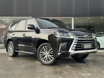 Lexus Lx 450D 2019 photo 2