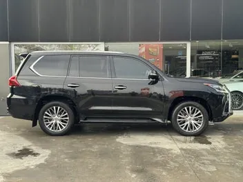 Lexus Lx 450D 2019 photo 4