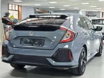 Honda Civic 2017 photo 2