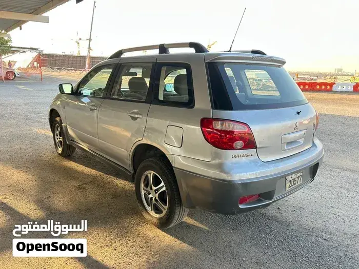 Mitsubishi Outlander 2007 photo 4