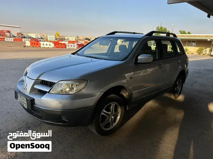 Mitsubishi Outlander 2007 photo 2