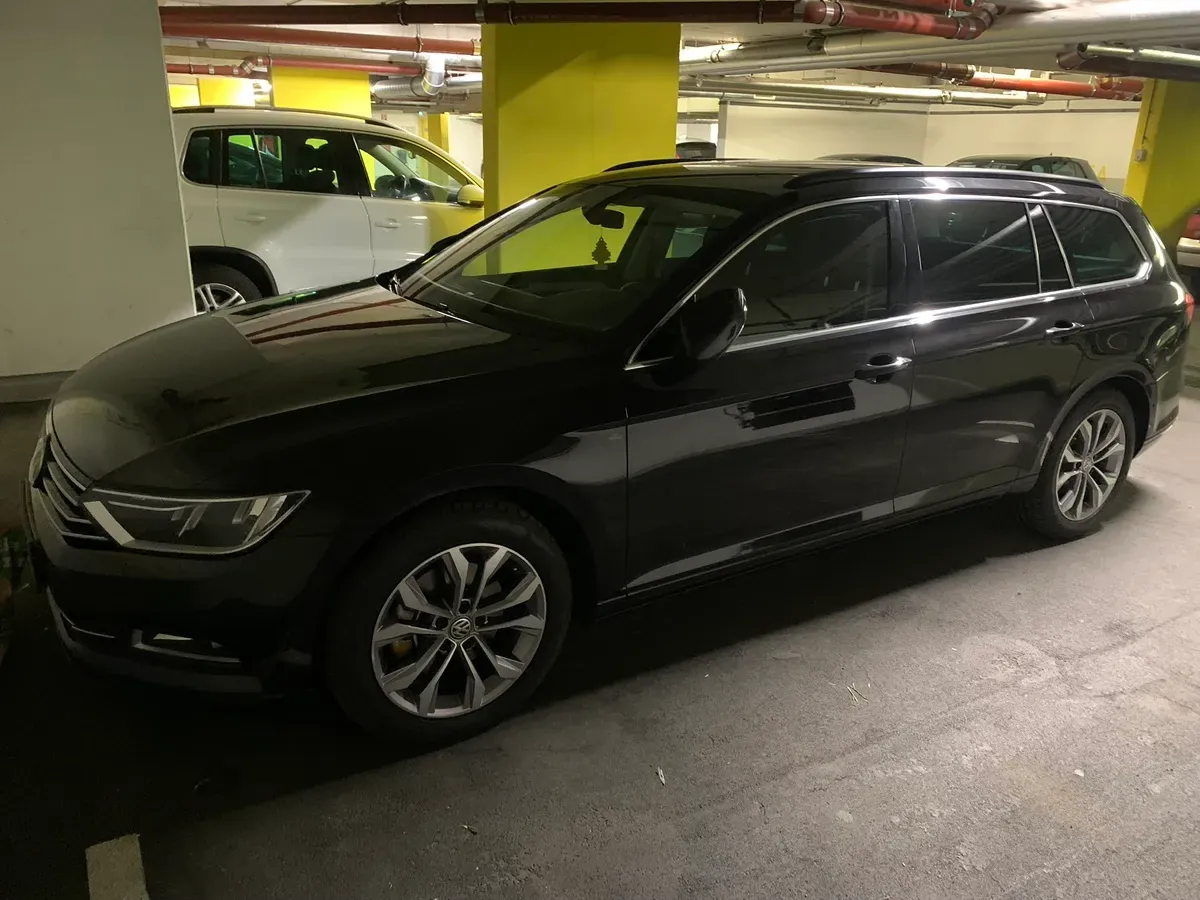 Volkswagen Passat 2015 photo 2
