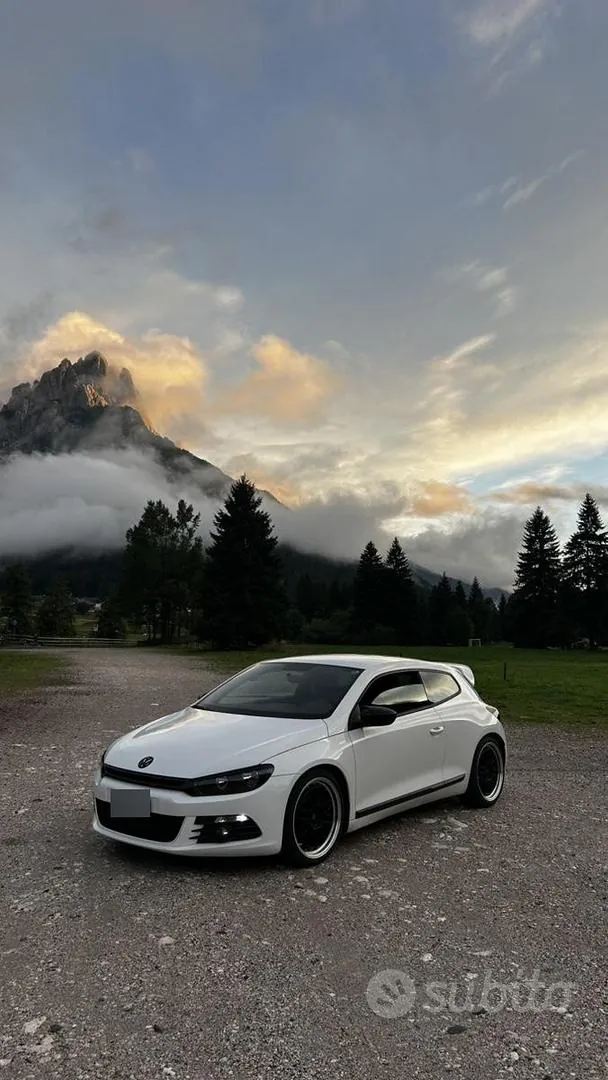 Volkswagen Scirocco 2009 photo 4