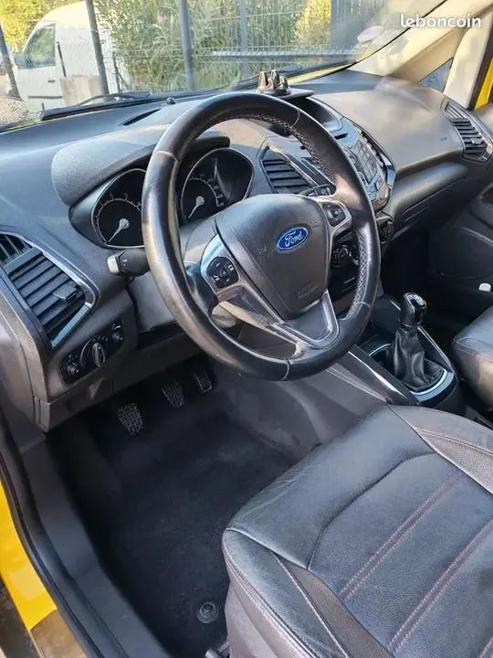 Ford Ecosport 2016 photo 2