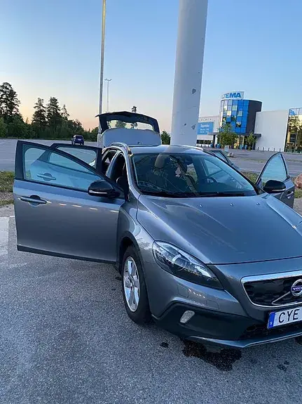 Volvo V40 Cross Country 2016 photo 4