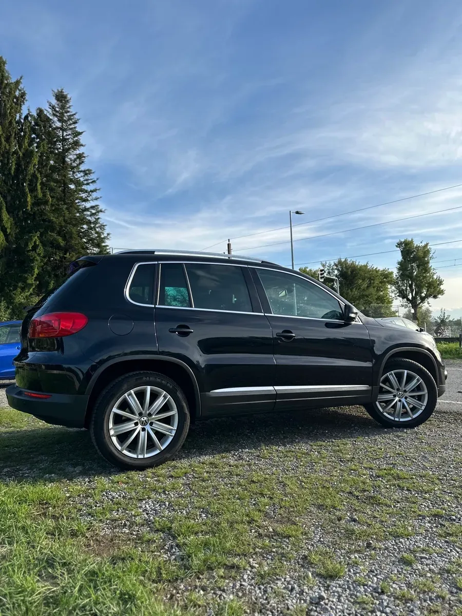 Volkswagen Tiguan 2012 photo 3