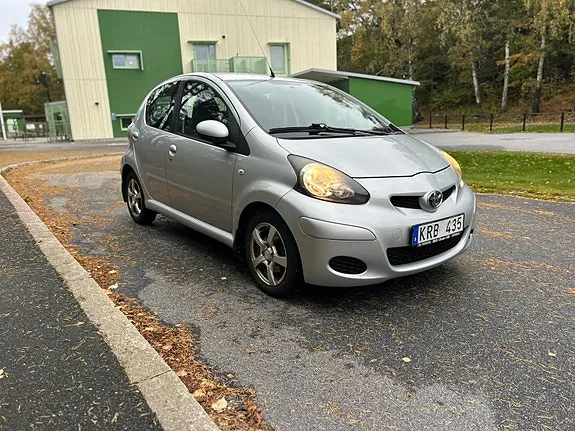 Toyota Aygo 2010 photo 4
