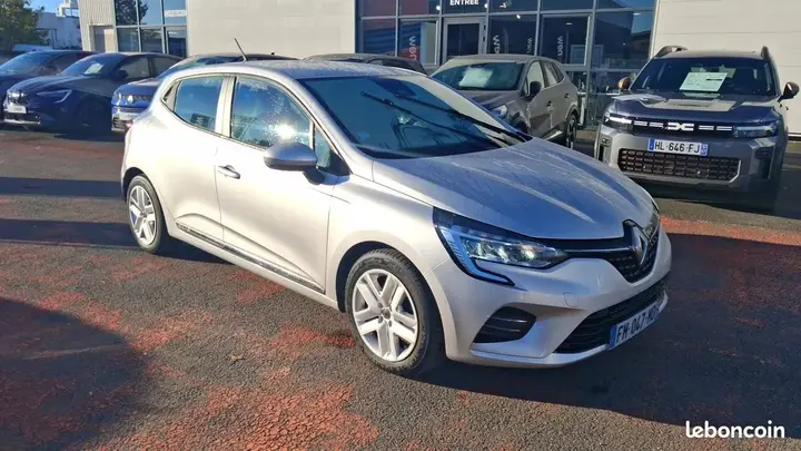 Renault Clio 2020 photo 3