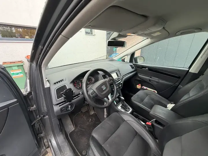 Seat Alhambra 2015 photo 2