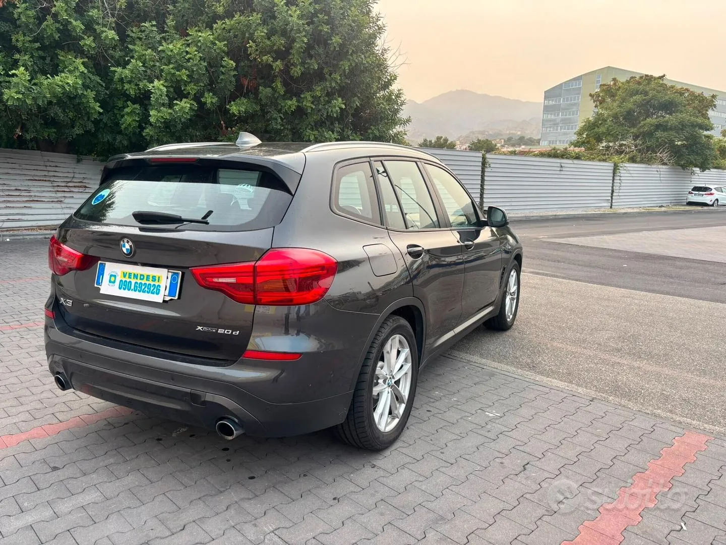 BMW X3 2018 photo 2