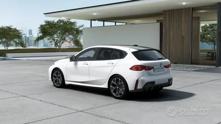 BMW 1 Series 2026 photo 2