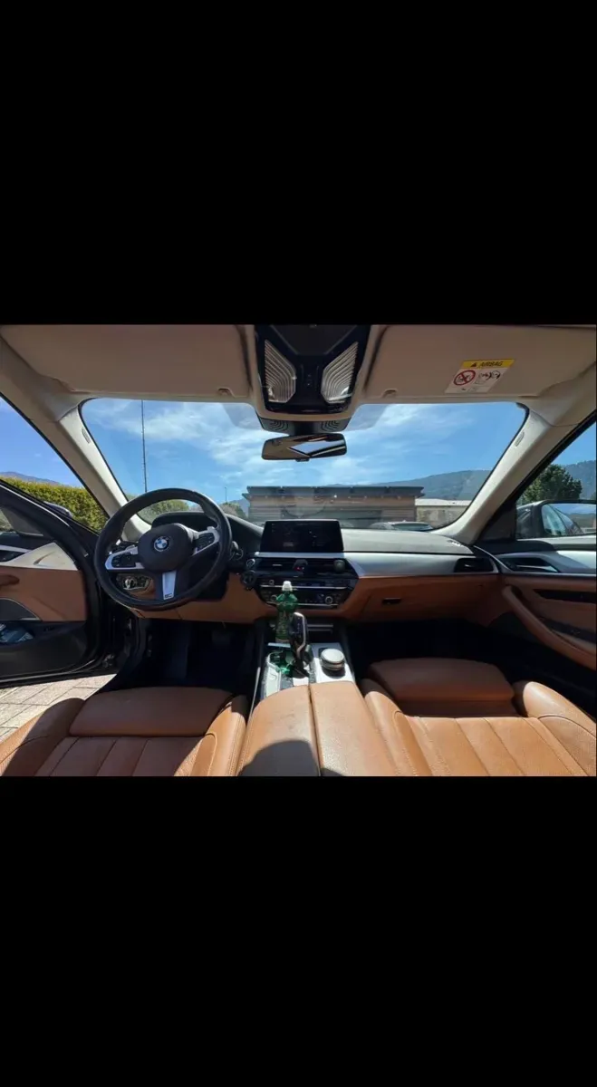 BMW 5 Series 2018 photo 3