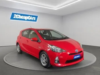 Toyota Aqua 2012 photo 4