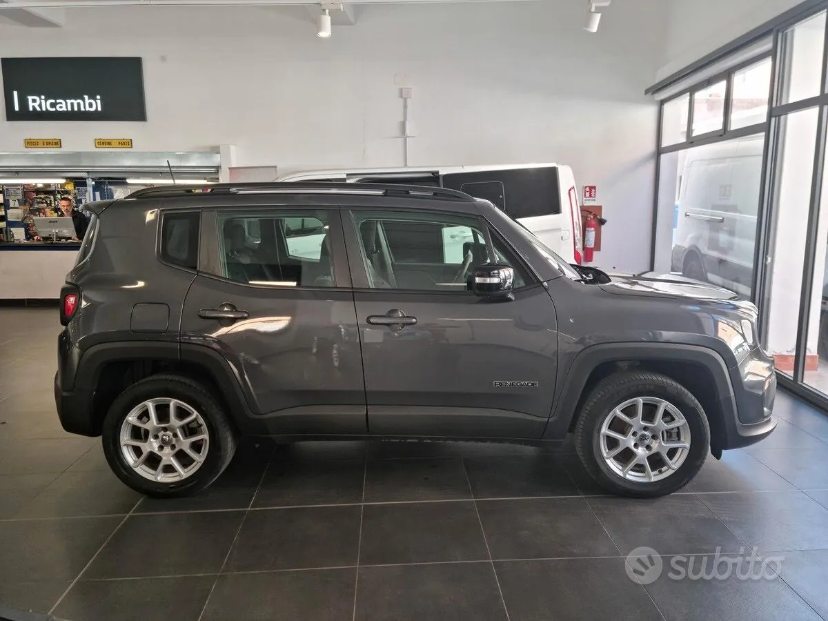 Jeep Renegade 2024 photo 3