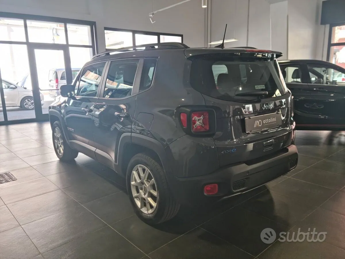Jeep Renegade 2024 photo 4