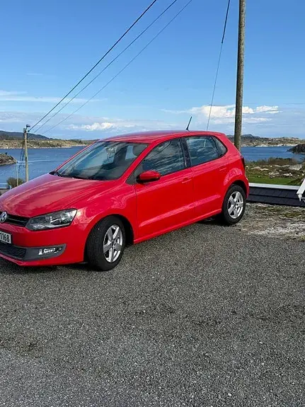Volkswagen Polo 2010 photo 2
