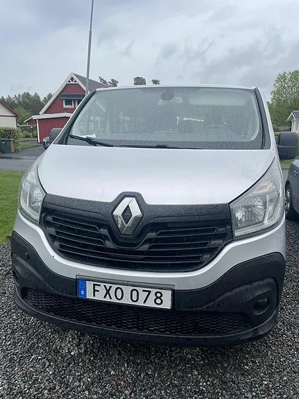 Renault Trafic 2015 photo 2
