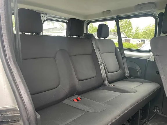 Renault Trafic 2015 photo 5