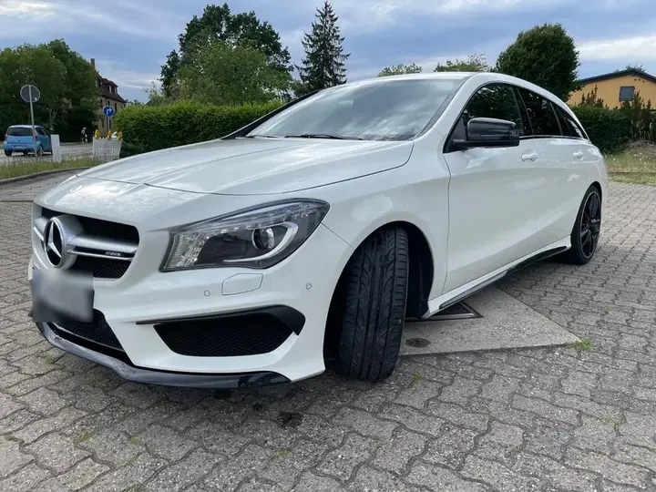Mercedes-Benz Cla 45 Amg Shooting Brake