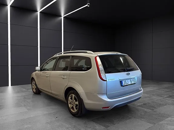 Ford Focus 2011 photo 4