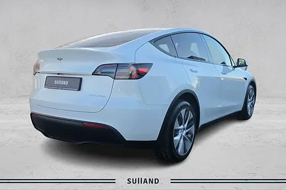 Tesla Model Y 2024 photo 5