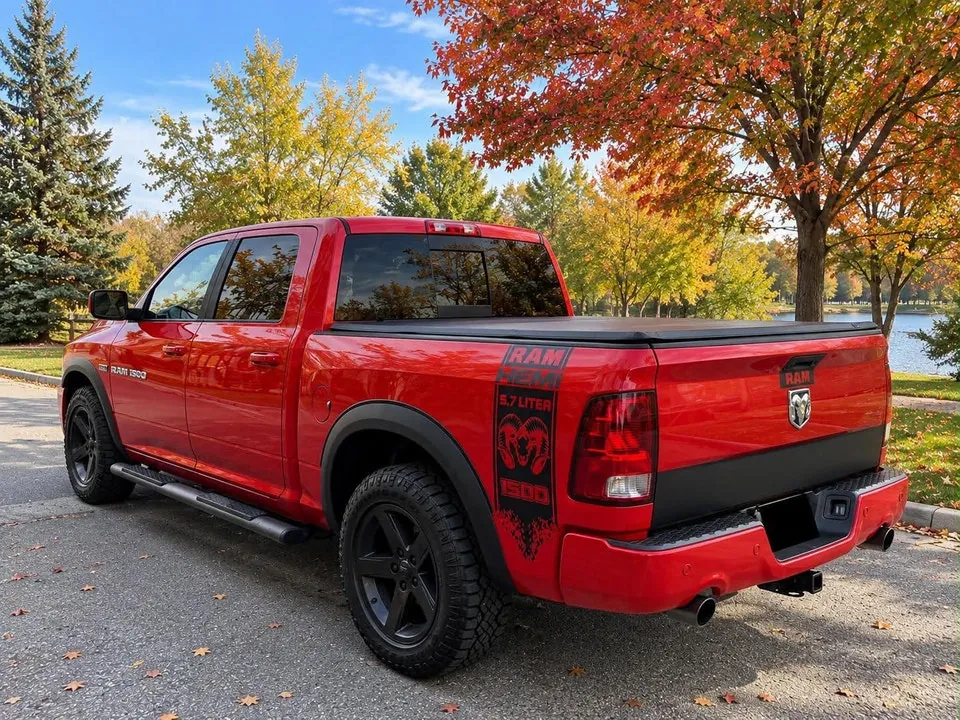 Dodge Ram 1500 2012 photo 2