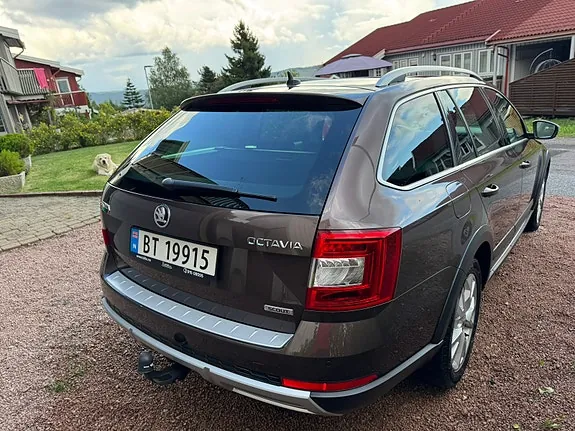Skoda Octavia 2015 photo 5