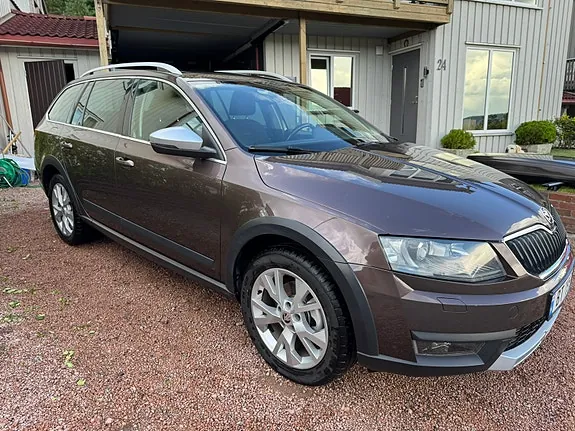 Skoda Octavia 2015 photo 4