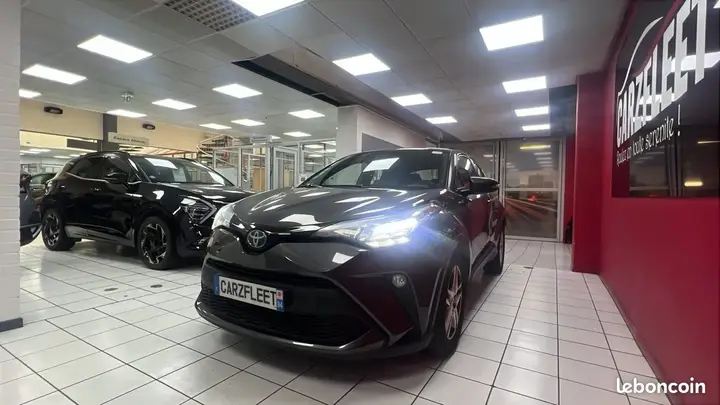 Toyota C-Hr 2020 photo 4