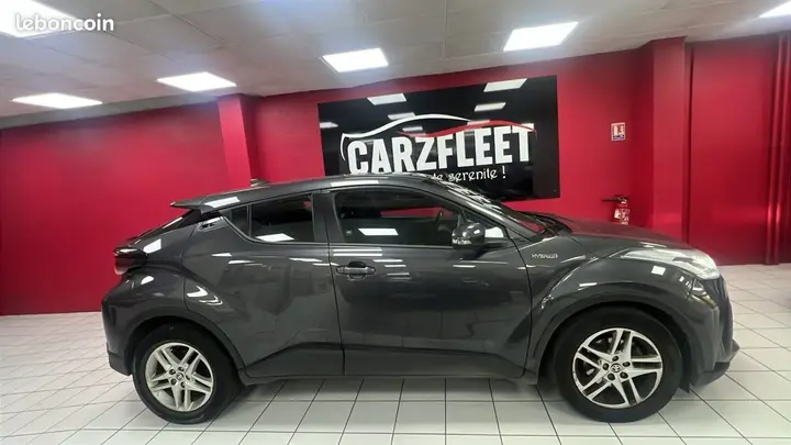 Toyota C-Hr 2020 photo 3