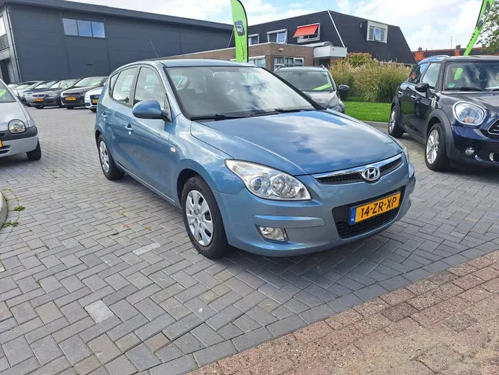 Hyundai I30 2008 photo 2