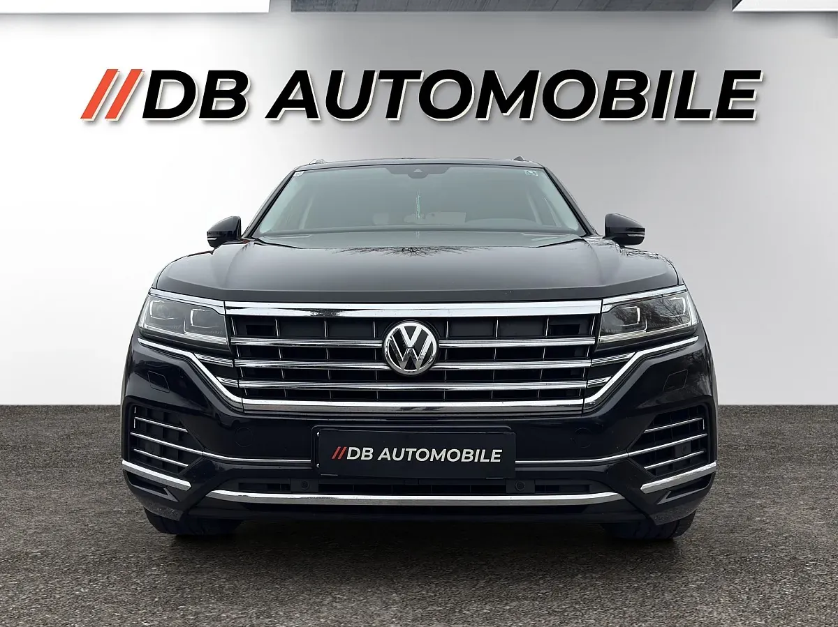 Volkswagen Touareg 2019 photo 2