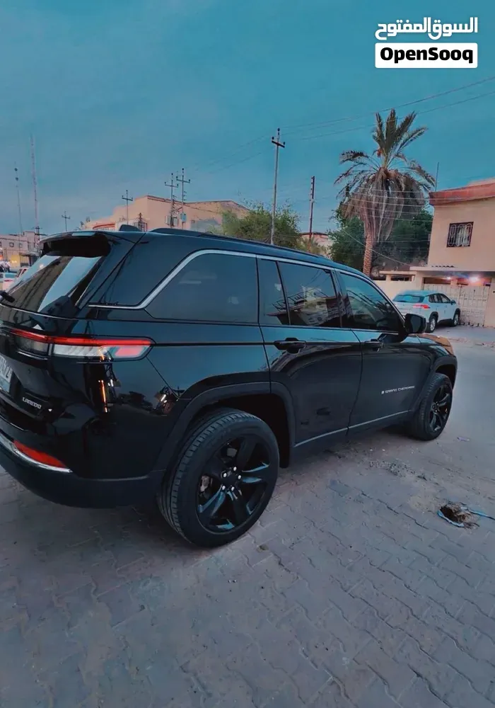 Jeep Grand Cherokee 2025 photo 3