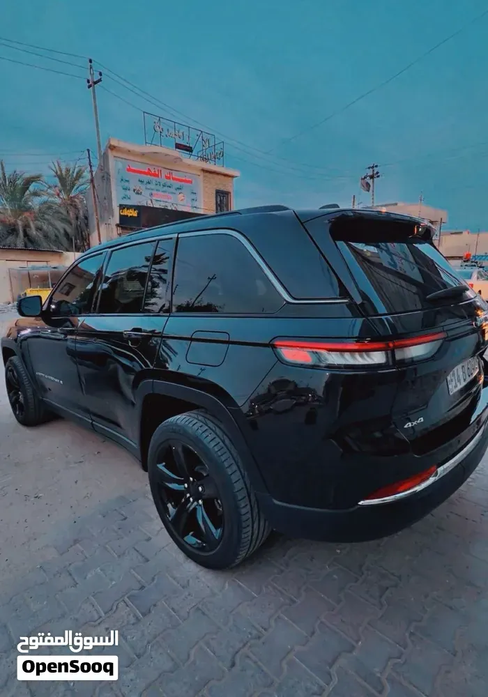 Jeep Grand Cherokee 2025 photo 2