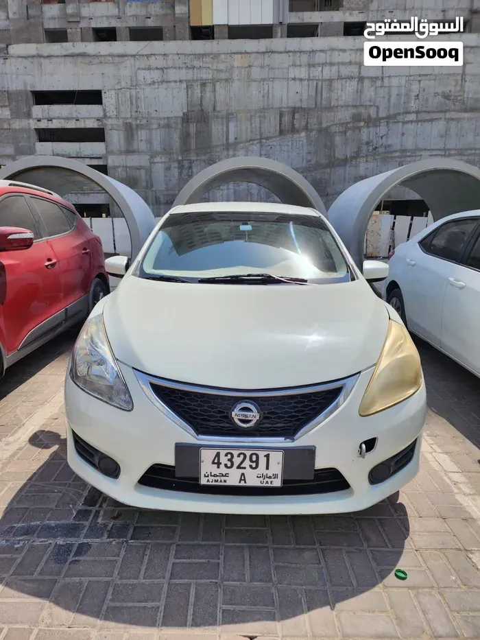 Nissan Tiida