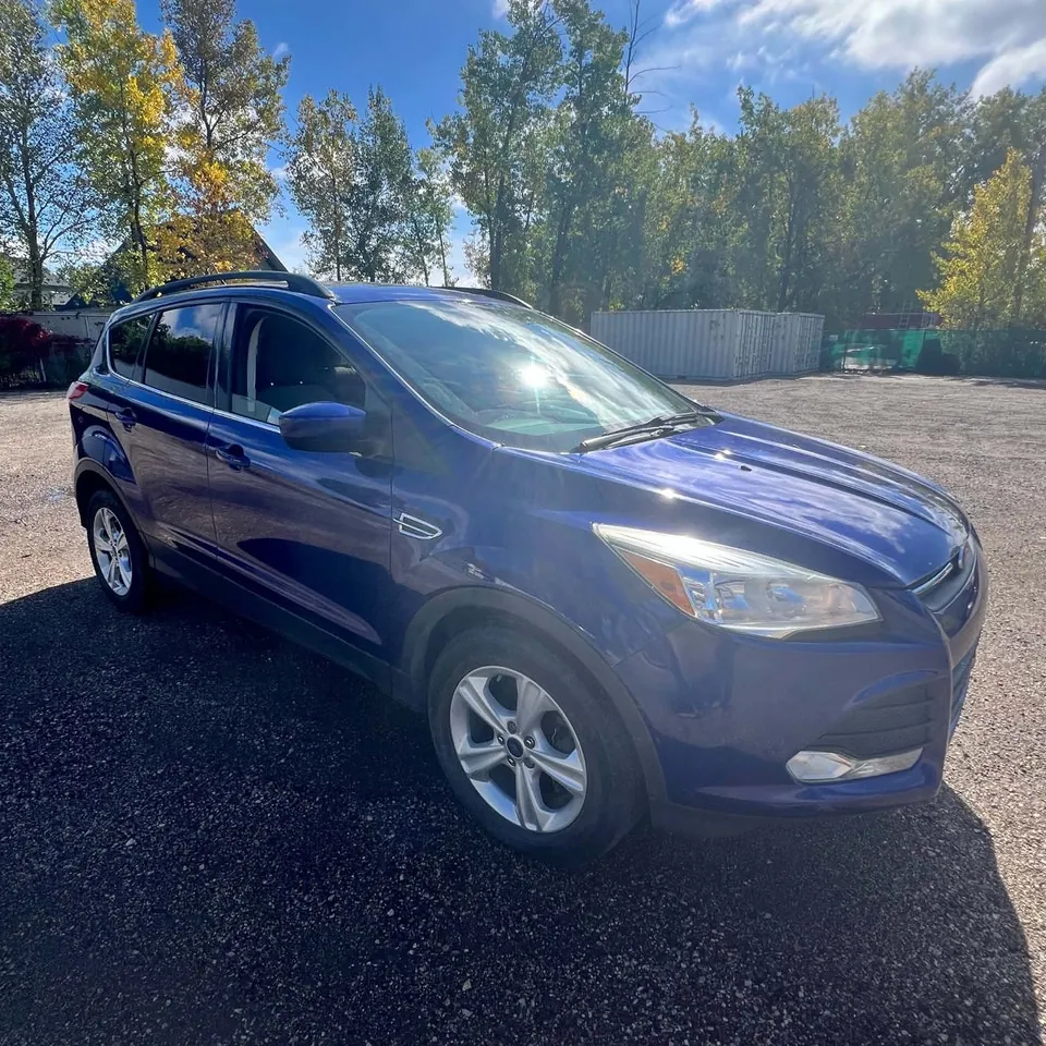 Ford Escape 2014 photo 2