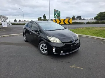 Toyota Prius 2013 photo 2