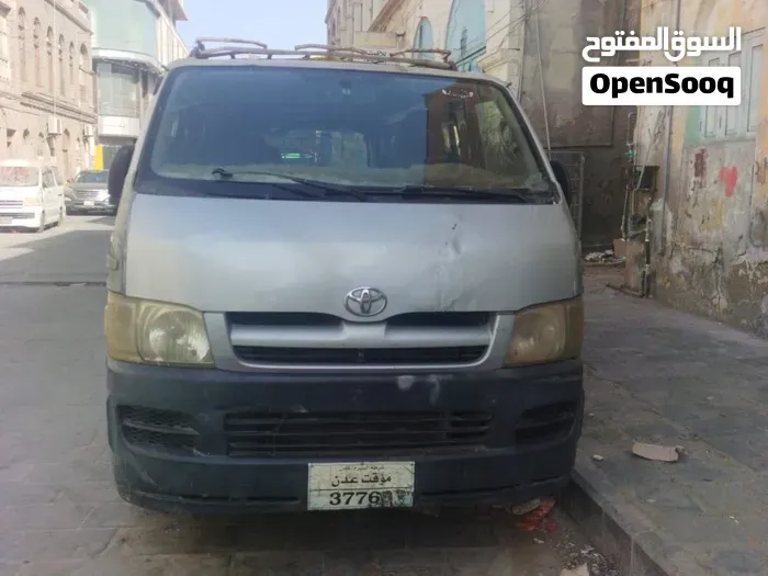 Toyota Hiace 2007 photo 3