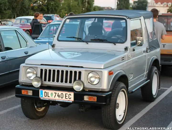 Suzuki Sj 413