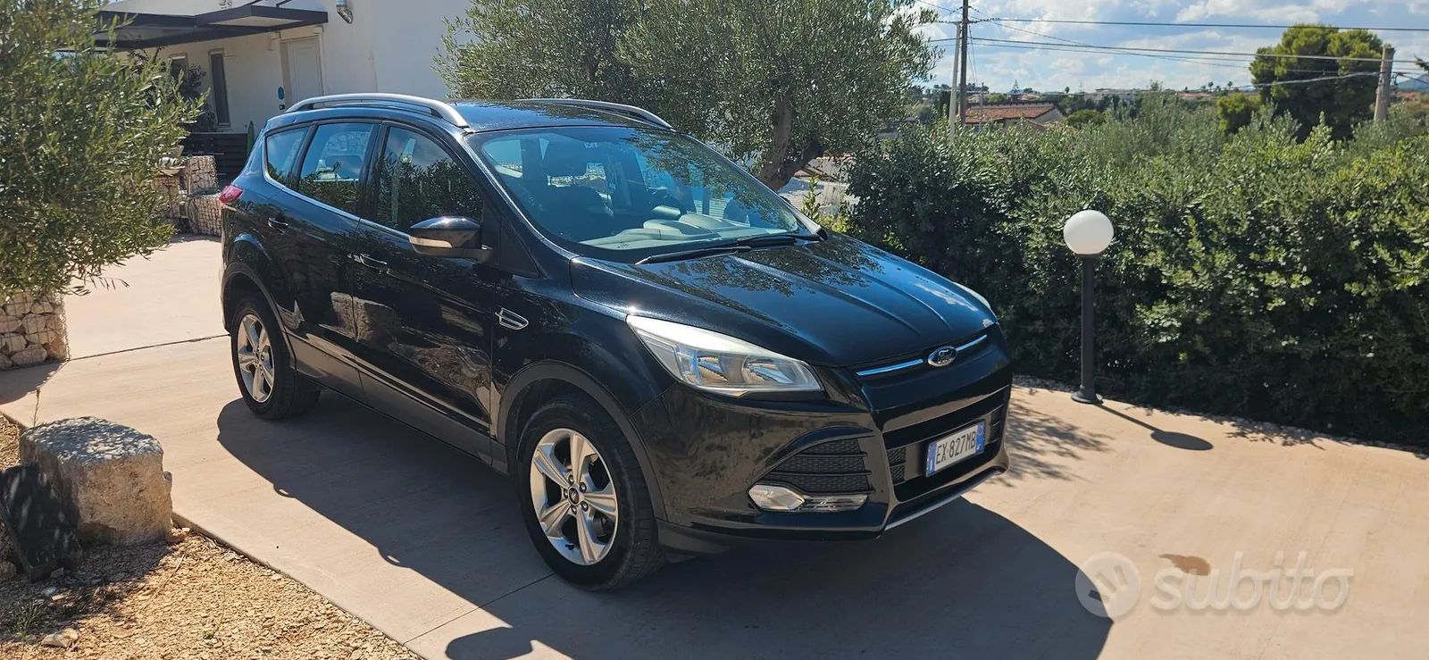 Ford Kuga 2014 photo 2