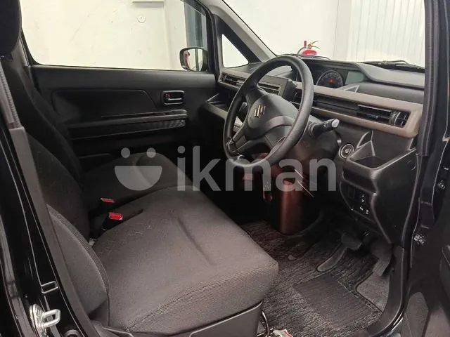 Suzuki Wagon R 2024 photo 3
