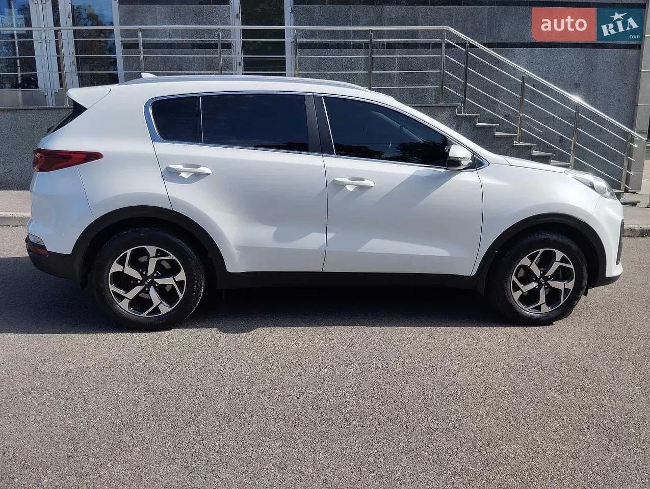 Kia Sportage 2021 photo 2